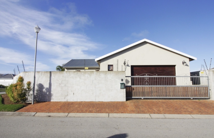 4 Bedroom Property for Sale in Fountains Estate Eastern Cape